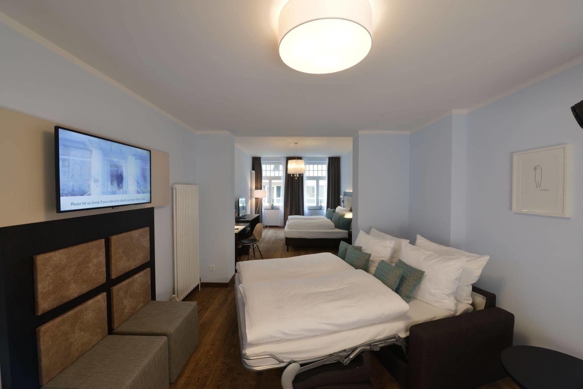 Uhu Gaestehaus Superior 科隆 外观 照片